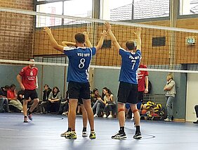 In diesem Spiel kaum zu überwinden: Die Blockreihe der VSG UFO I (von links: Gregor Pöltl, Andreas Krämer)